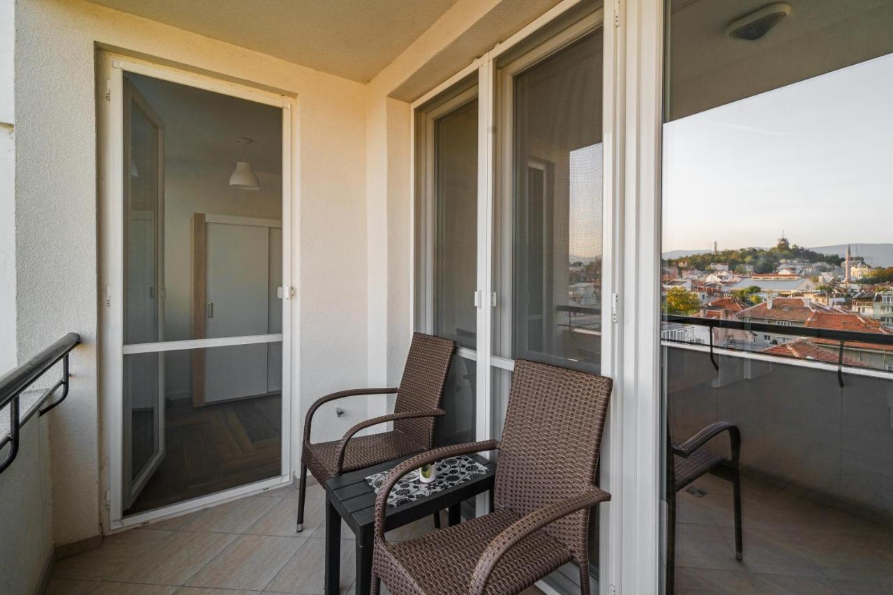 South Panoramic Apartment In The Art District Of Kapana プロヴディフ エクステリア 写真