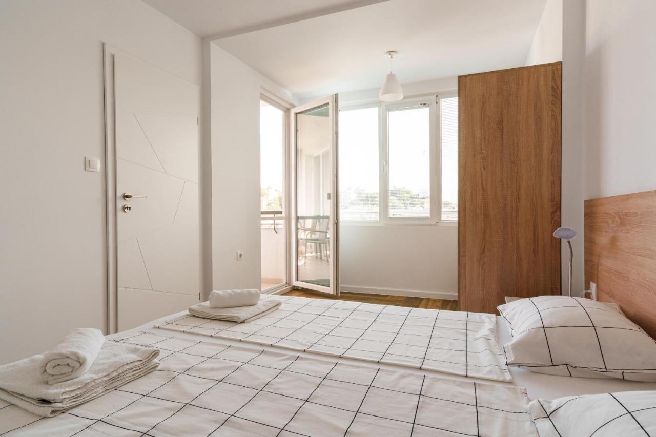 South Panoramic Apartment In The Art District Of Kapana プロヴディフ エクステリア 写真